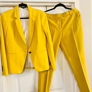 Express Yellow Suit